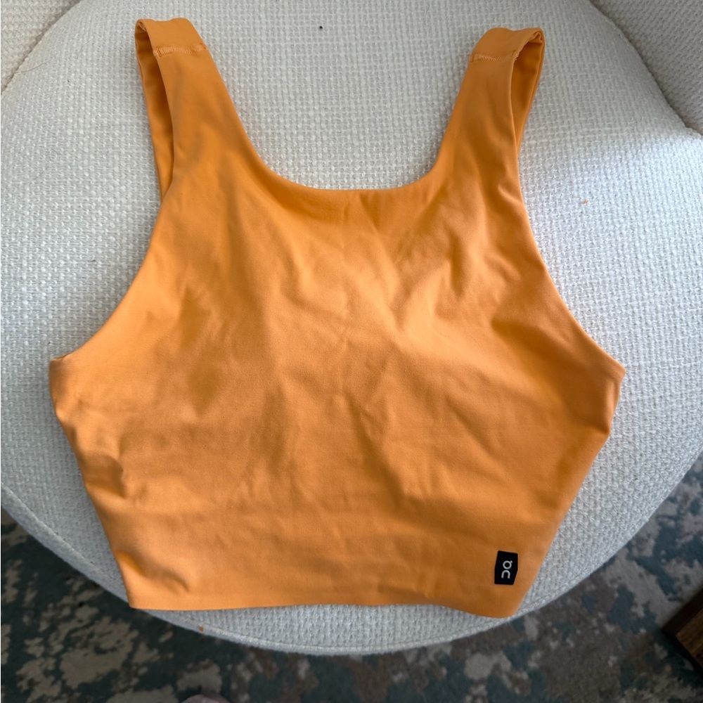 On Running High Neck Crop w/ side pockets